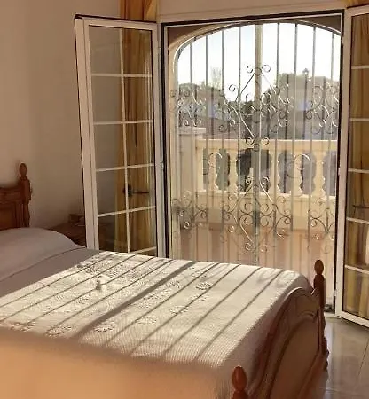 Villa St Monica *